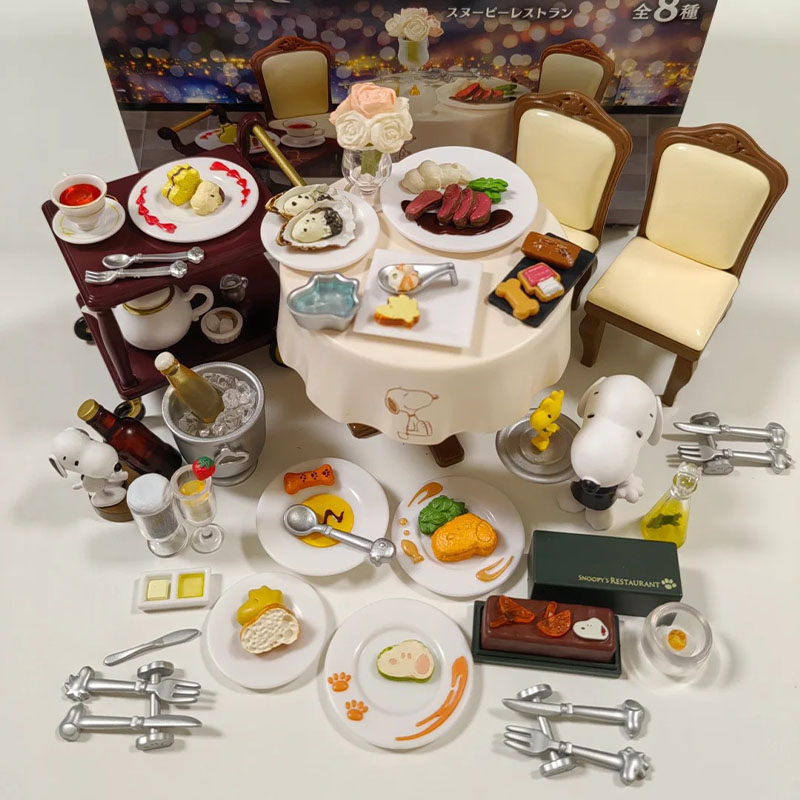 rement Snoopy Restaurant Ameri - огляд і ціна Figure Display Box